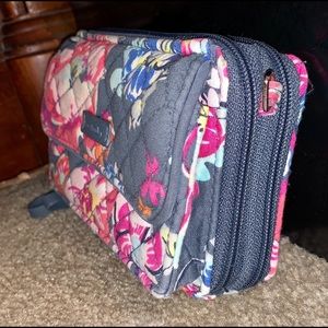 Vera Bradley Bags - Vera Bradley All-In-One Crossbody Vera Bradley Bags - Vera Bradley All-In-One Crossbody